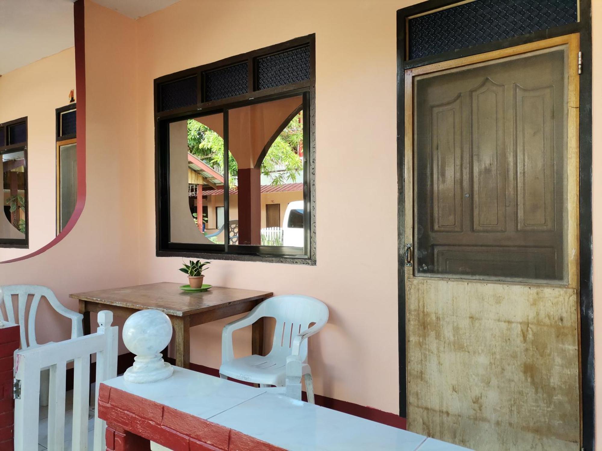 Jbr Tourist Inn - Port Barton Itaytay Eksteriør billede